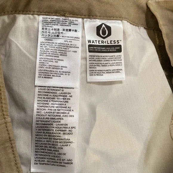 Levi’s Classic Chino khakis, NWT. Size 10. - Picture 7 of 10